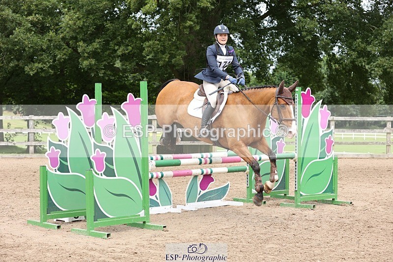 240803-134137-05675 - 171-Lizzie_Clark-ROYAL_OAK_HEART