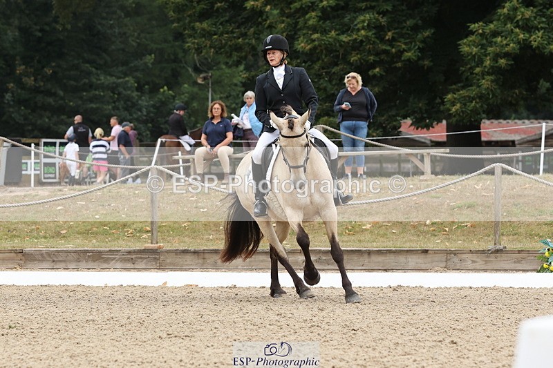 250718A-102838-00573 - 110-Dympna.Gethin-Rahugh.Girl