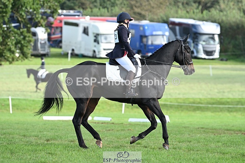 231020-105306-07459 - 473-COUNTING.STARS-Victoria.Newitt-DR