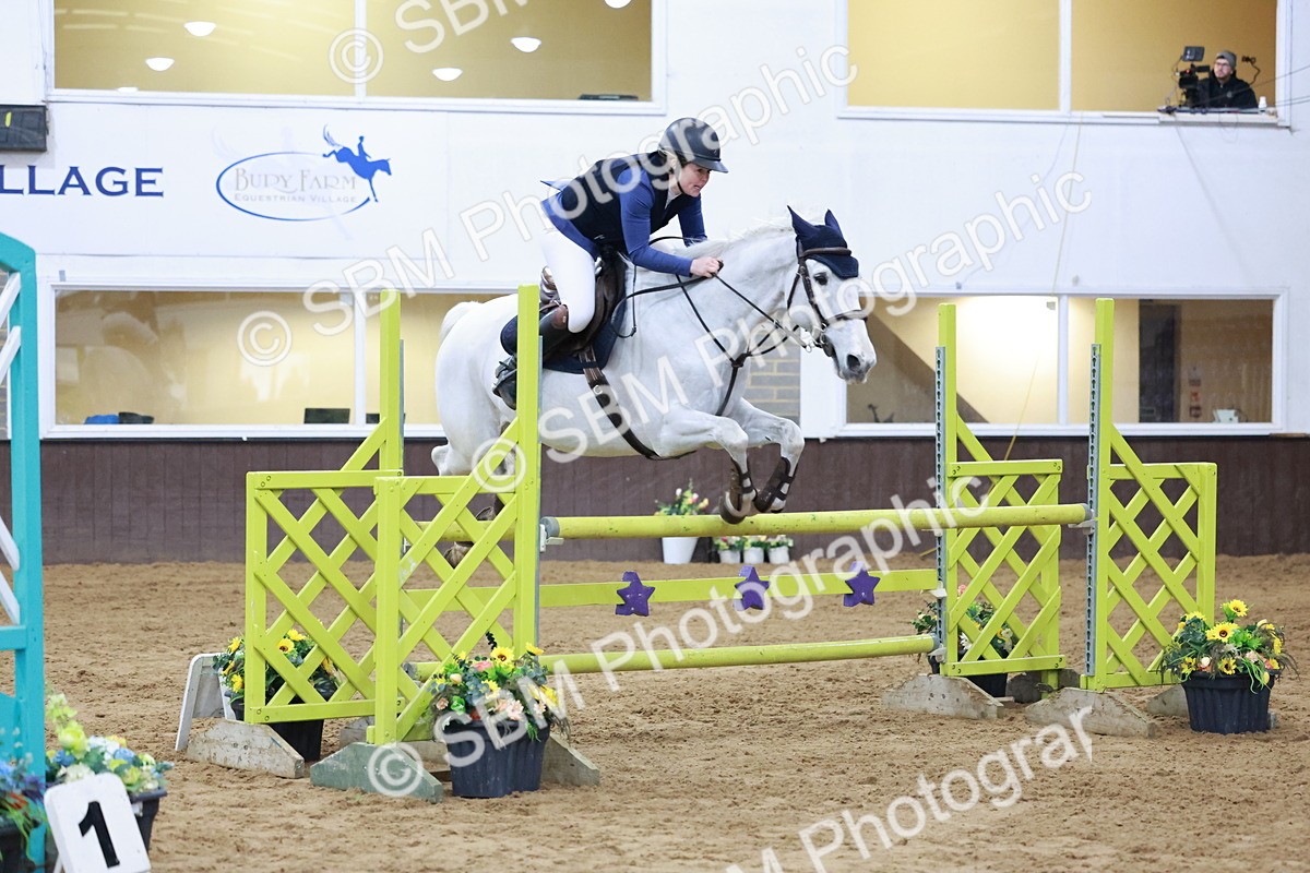 SBM_007420 - Class 24 - Nupafeed Supplements Senior Discovery/ 1m Open