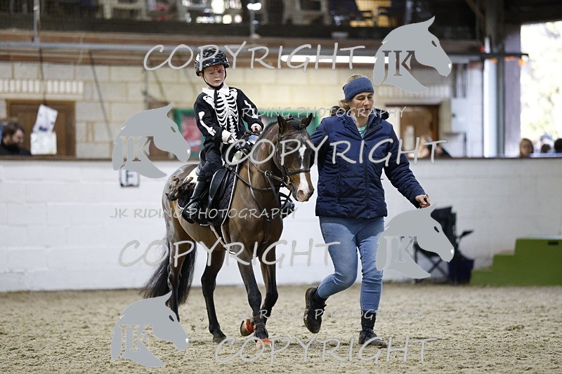 _T0A0629 - Class 1 Cross poles