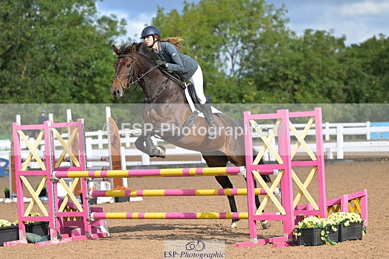 240912A-095513-00831 - Cls 8 Snr British Novice and 90cm Open