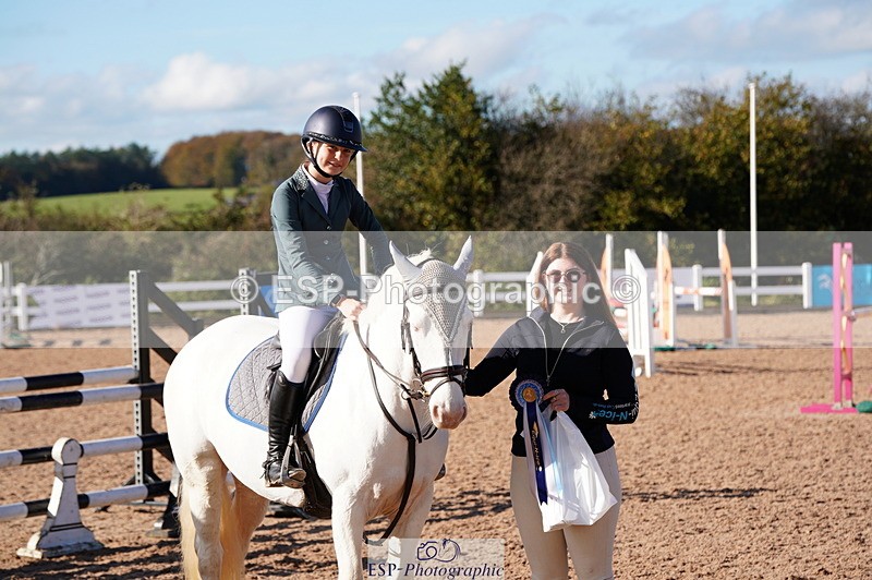 241027A-121338-02686 - SUN Cls 6 Pony Newcomers and 1m Open