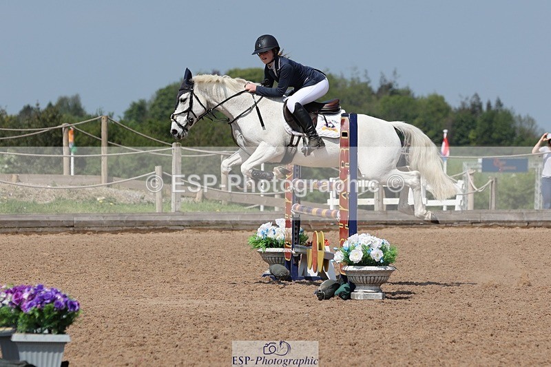 250503-121014-00943 - Cls 9 Pony Foxhunter and 1.10m Open