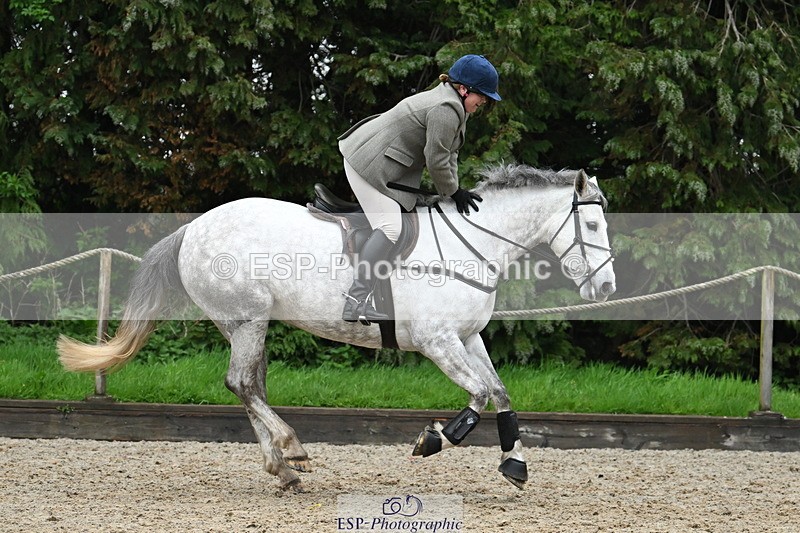 250418A-142236-01142 - UnAff 70cm