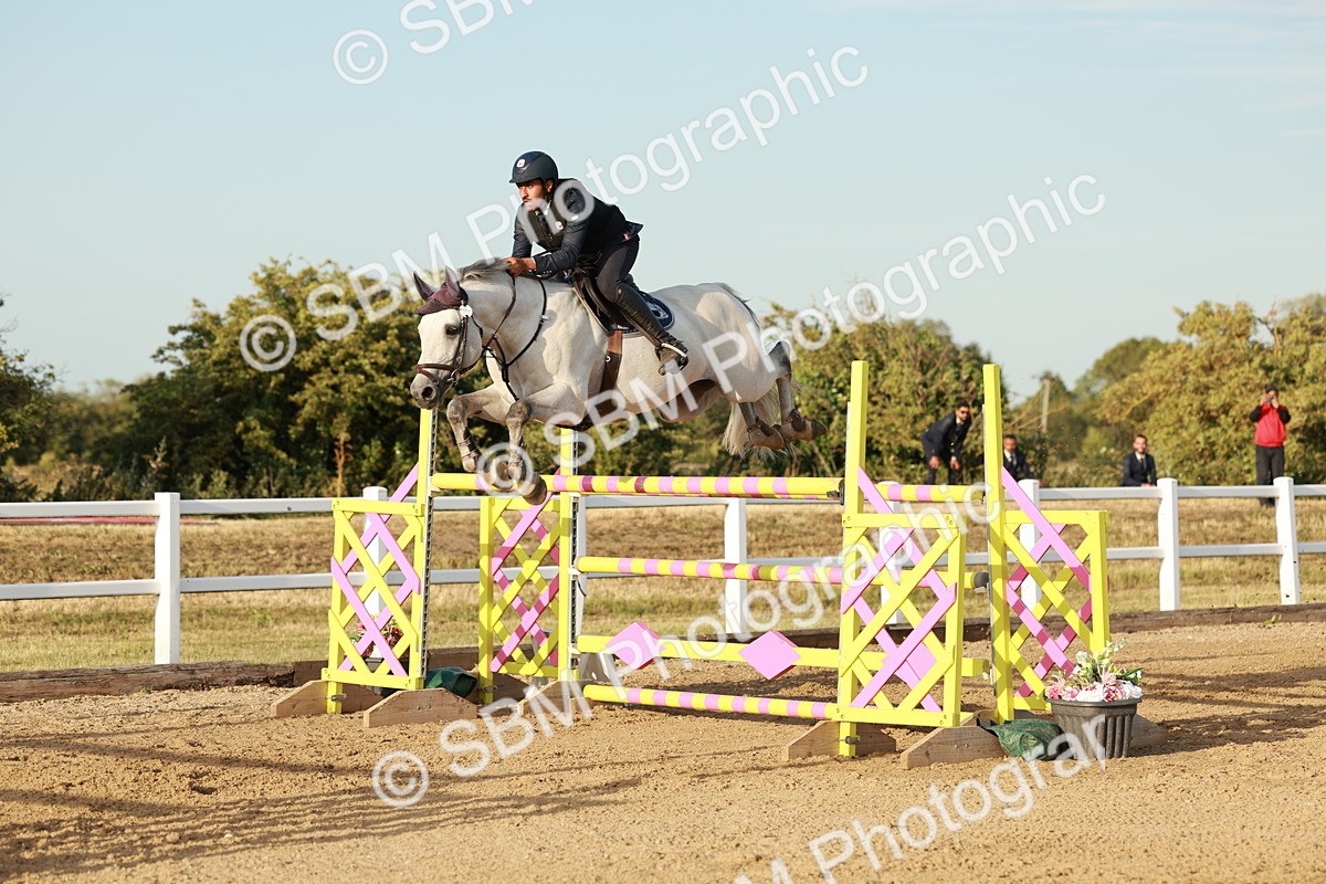 SBM_009097 - Class 6 - National 1.30m 1.40m Open Handicap