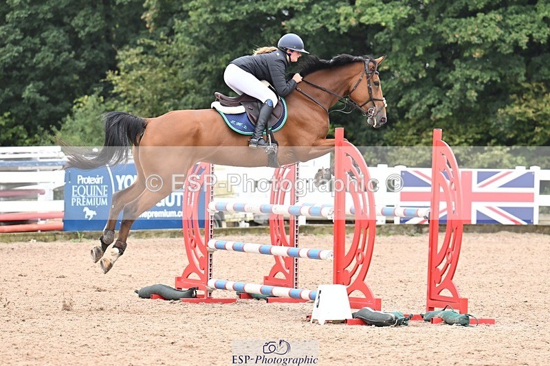 250917-131154-00606 - Cls 4 Newcomers and 1.10m Open