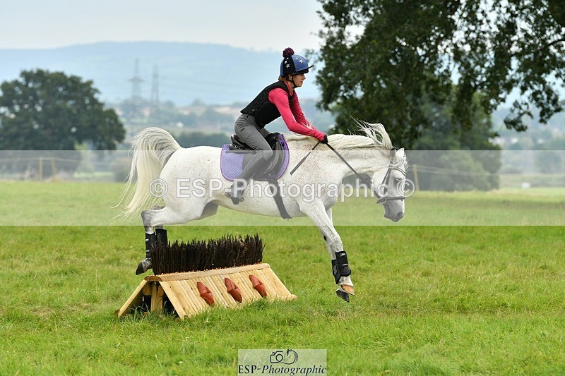 230817-131251-00847 - Theo's 1st Group - XC