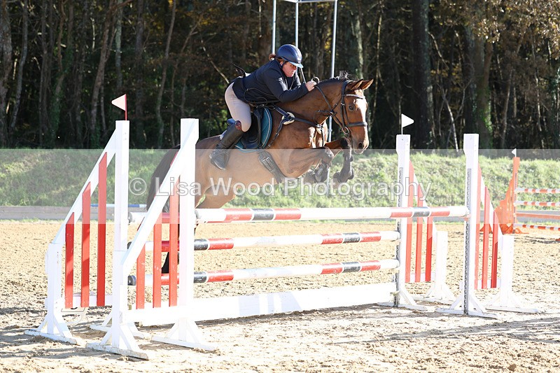 3E7A5688 - Class 7: Senior Newcomers/1.10m open