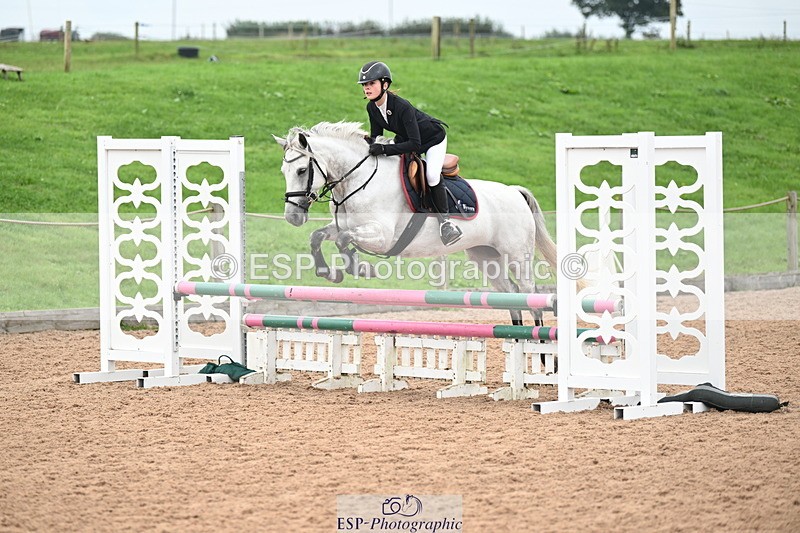 240907A-123225-01662 - Cls 3 Pony Medium Team 80cm & 90cm