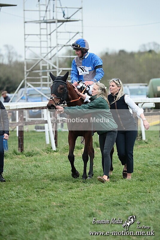 PtP 130425 424 - Edgecote Races 13/04/25