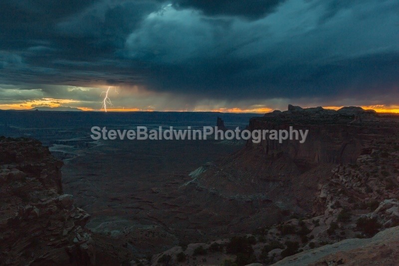 Canyonlands Lightning:111E - USA