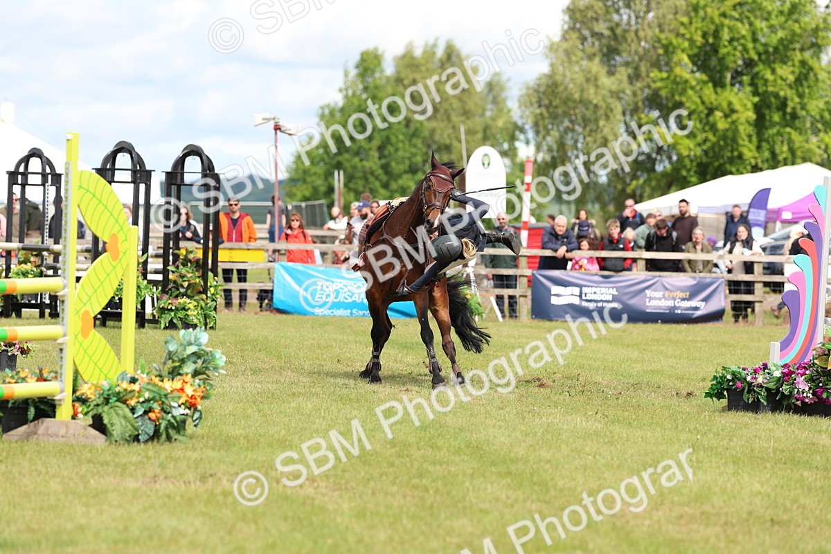 SBM_13399 - Class 206 - Senior Newcomers - 1.10m Open