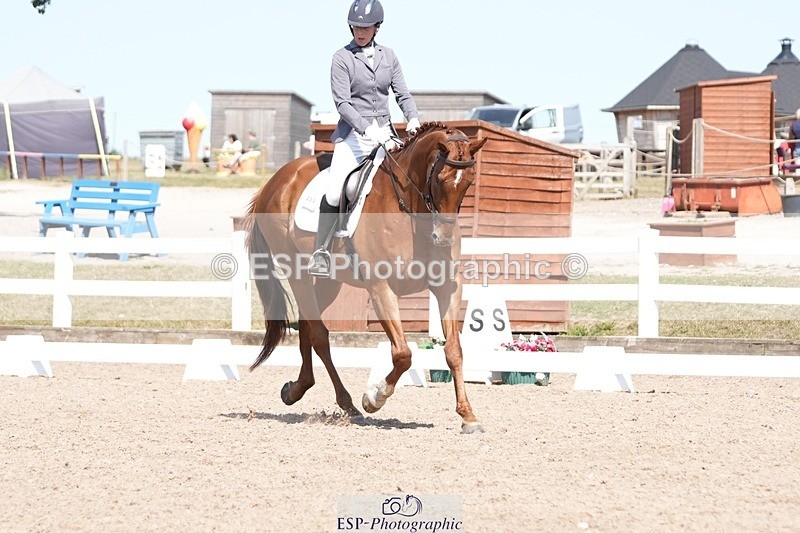 250817-152114-11184 - 203-Anna.JamesVillany