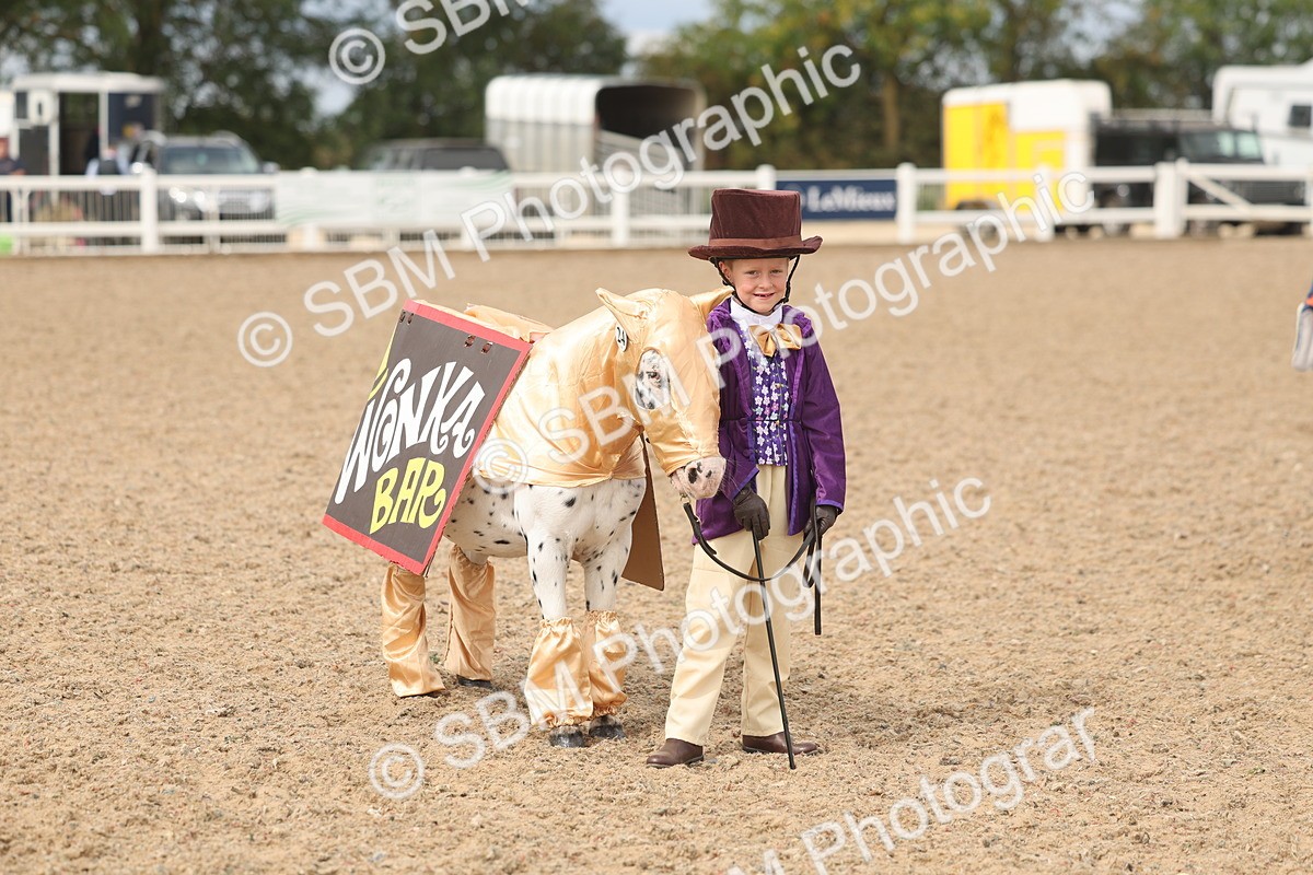 SBM_05055 - Class 21 - Fancy Dress