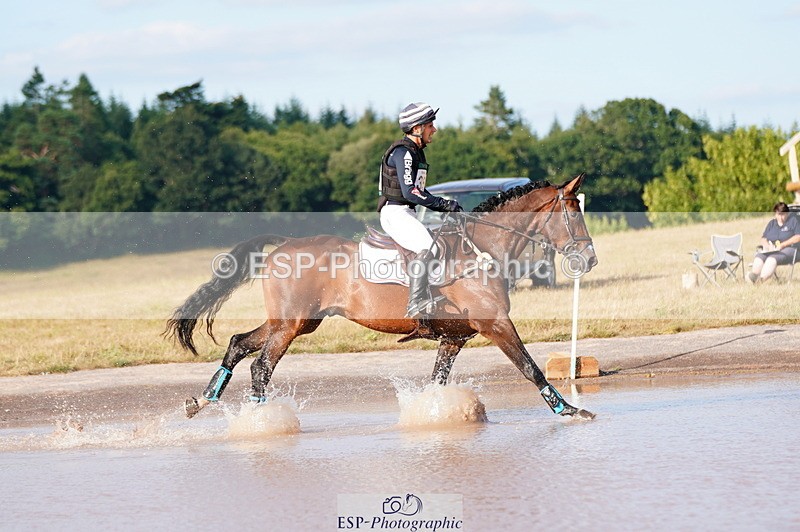 250802A-181240-09378 - H-357-Alexander.Bragg-SHANNONDALE.PHANTOM