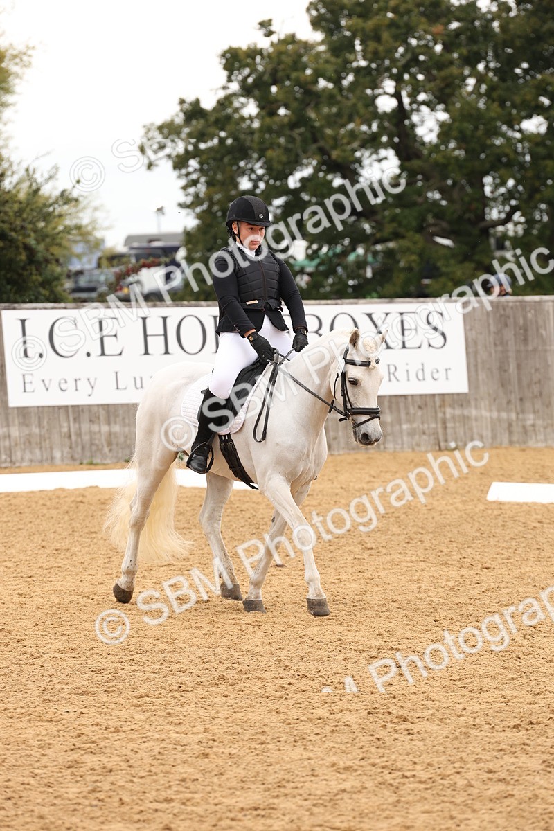 SBM_44022 - D6 - Small Tour Championship Intro 4