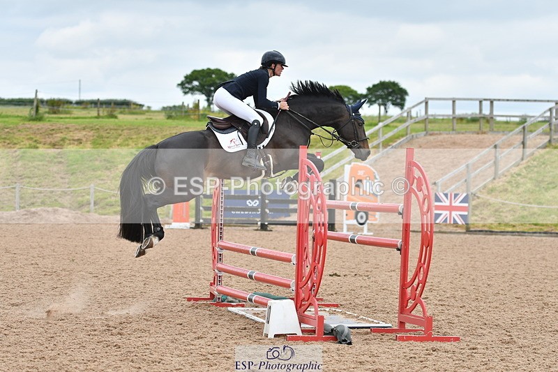 240609A-142951-06189 - Cls 19 Snr Foxhunter and 1.20m Open
