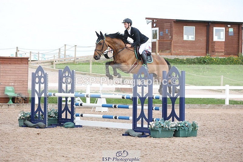 250508-172112-04357 - Cls 12 Snr Newcomers