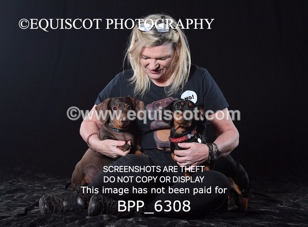 BPP_6308 - LESLEY GRANGER DOGS