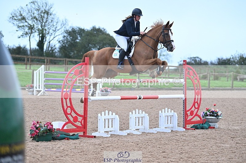 231013A-161216-03242 - Cls 10 National 1.30m Open