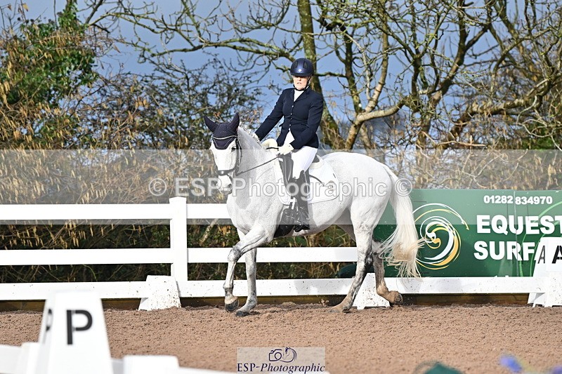 240218A-091752-04710 - 147-Tammie.Wells-Silver.moonshine