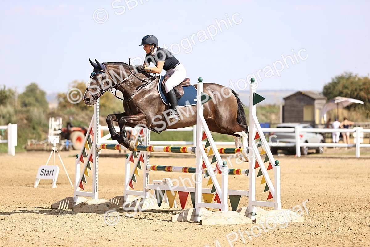 SBM_006838 - Class 13 - Senior Newcomers - 1.10m