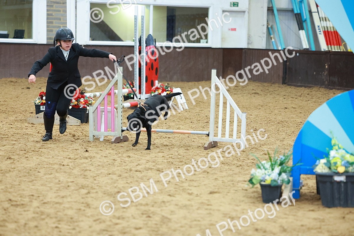 SBM_002445 - Class 3 - Horse & Hound (60cm)