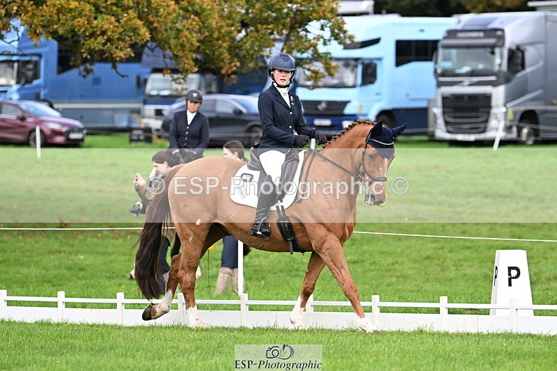 251023A-113201-03602 - G-513-Mimi.van.Ufford