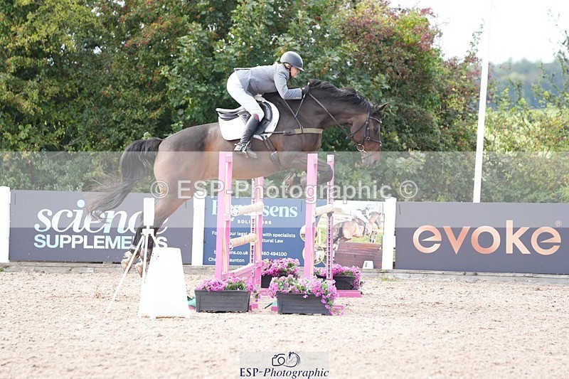 250911-141338-02218 - Cls 13 1.05m Amateur Champ