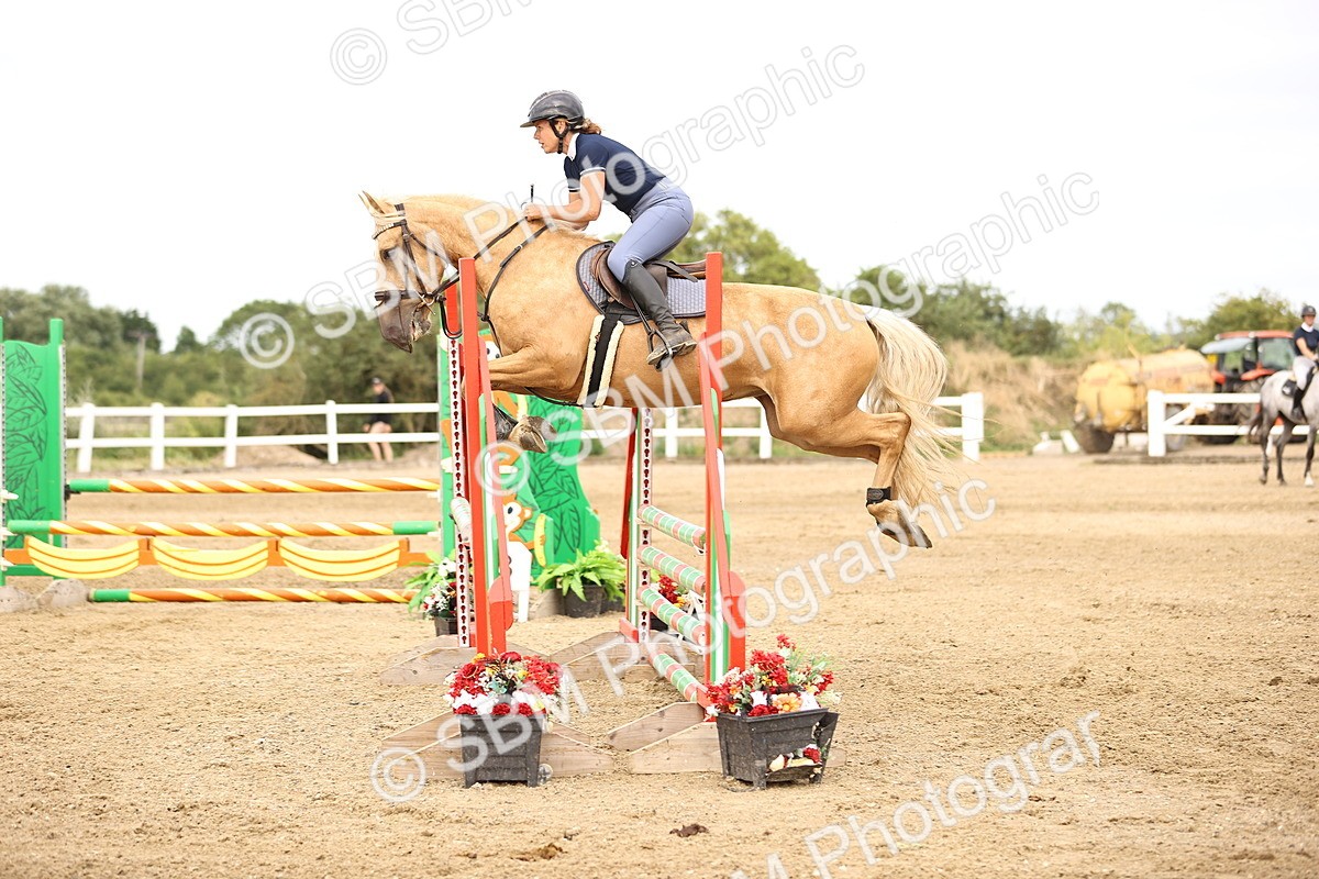 SBM_004846 - Class 24 - Arit Senior British Novice - 90cm
