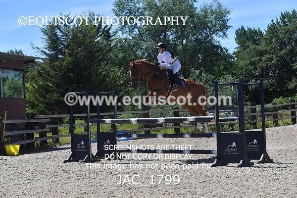 JAC_1799 - CLASS 5  Senior Newcomers/ 1.10m Open