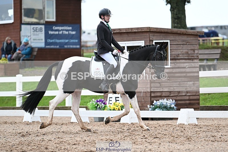 250907-115939-07315 - 020-Leo.De-ValentinoBarfields.Cosmopolitan