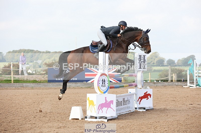 230915A-112719-01759 - Cls 2 Snr Foxhunter