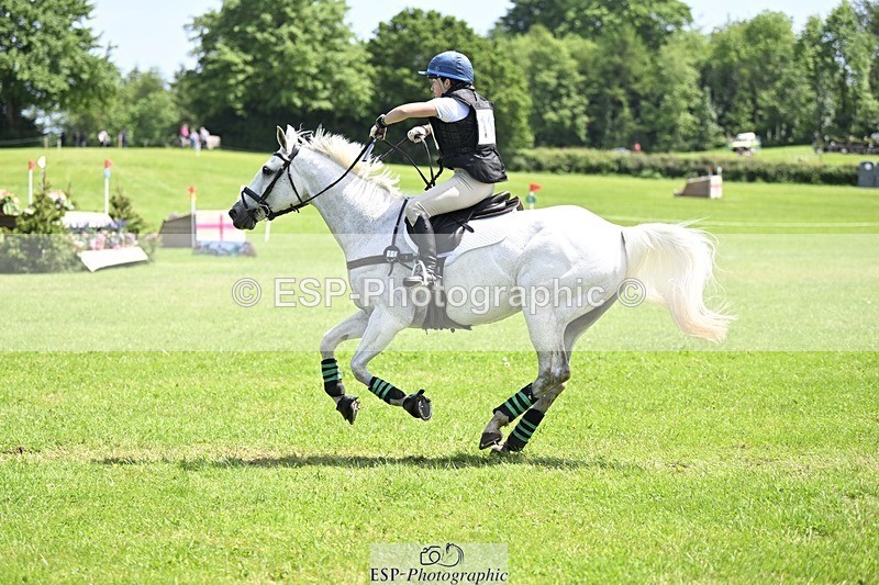 240525-131127-13653 - 112-DISCO_DONUT-Mahony_Knight