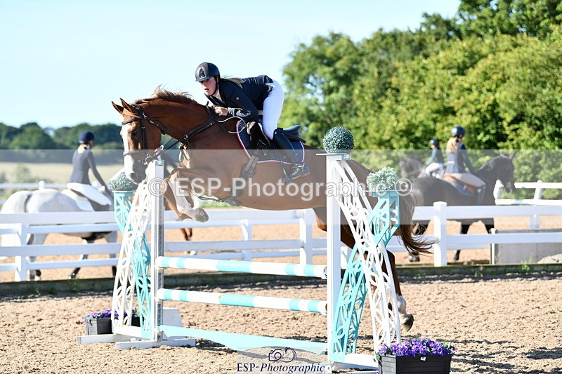 240913A-095014-03030 - Cls 20 Snr British Novice and 90cm Open