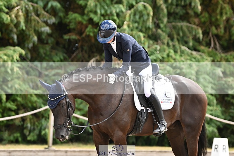 250808A-154544-01511 - 059-Emily.RowlandNewton.Dagenham