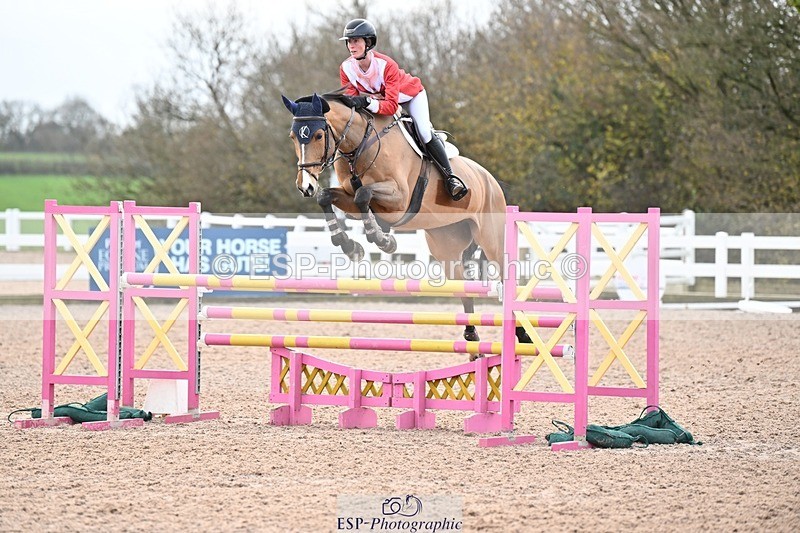 241206-125521-00859 - Cls 5 Newcomers and 1.10m Open