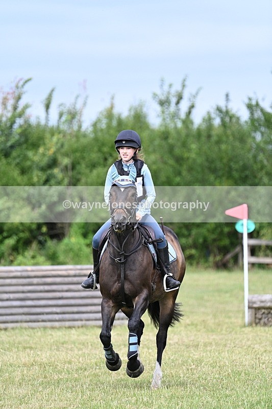 WJ7_5048 - 60cm XC Time 10:17 to 10:49