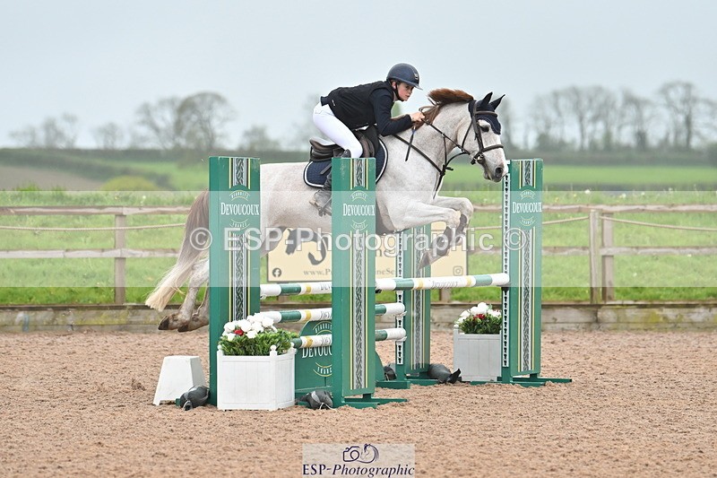 240505A-123721-05130 - Cls 4 Blue Chip Pony Newcomers & 1m Open