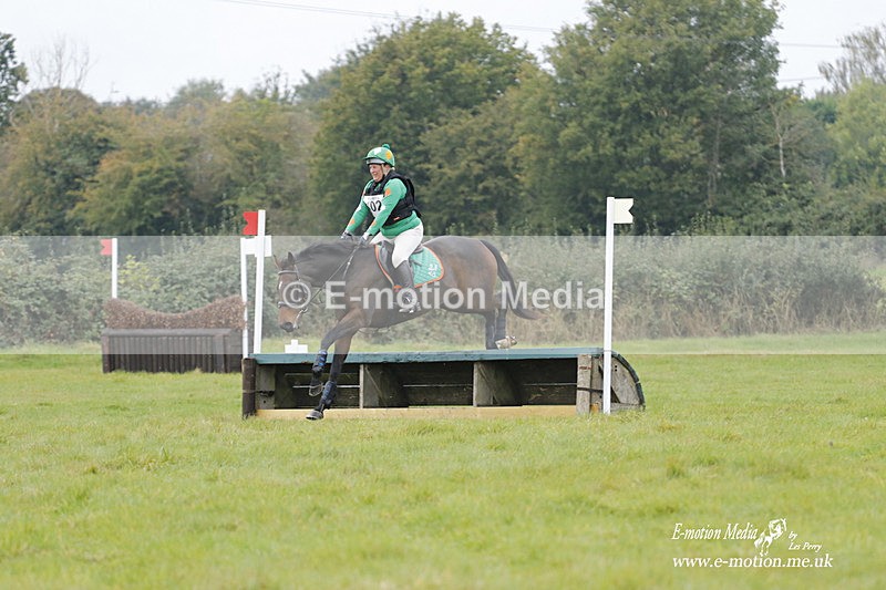  WWHT 171021 1820 - Novice Pairs (0.80m)  17/10/21