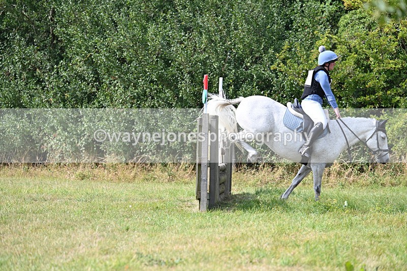 WJ7_7515 - 60cm XC Time 13:54 to 14:20