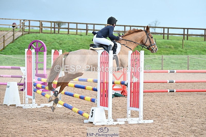 231203A-121125-01084 - Cls 18+19 Club and Schools 90cm