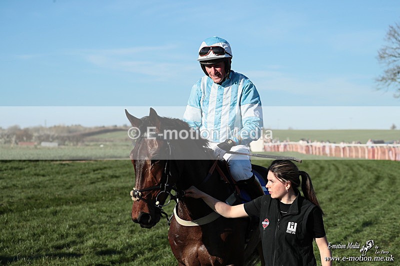 PtP 210326 1133 - VWH Cirencester Races 21/03/26