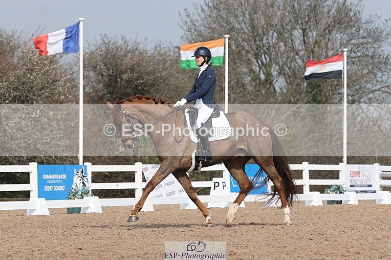 250404-112113-04935 - 093+097-Jennifer.Charleston+Gijs.Van.Vooren