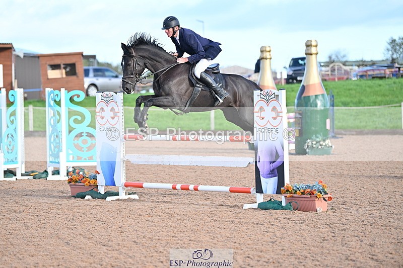 231014A-092752-03499 - Cls 17 Discovery & 1m Open