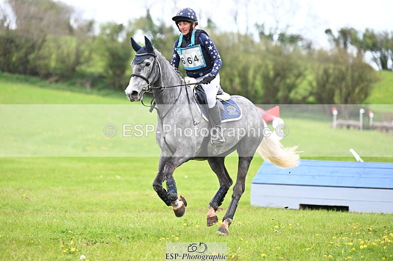 250419-155925-13345 - 664-Leigh.Smallacombe-CRUISING.CARRA