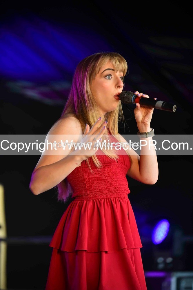 SH4_2114 - Lizzie Stanway