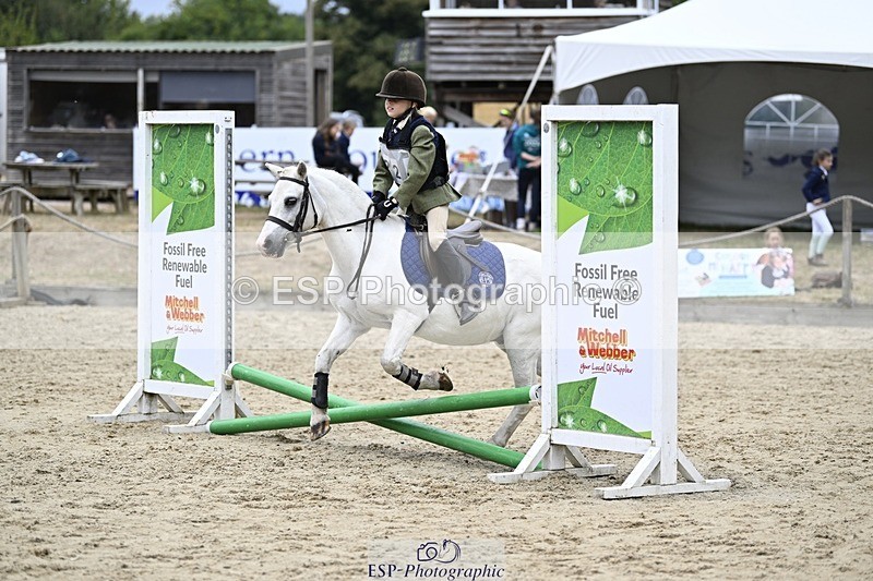 250820A-132448-07122 - Round 1, Start to 1.30pm Break