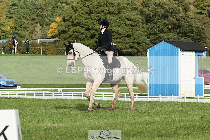 251024A-102501-07750 - D-344-Johanne.Heuff